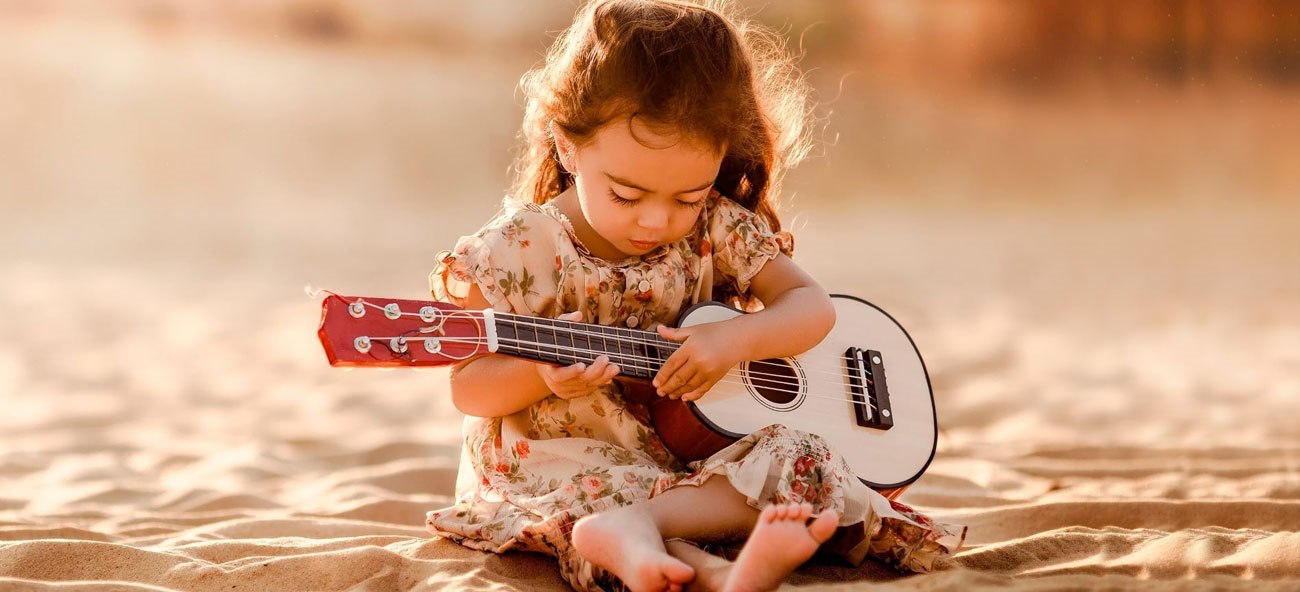 آموزشگاه-موسیقی-هنر-ایران-زمین