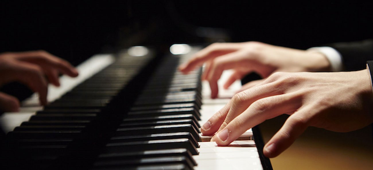 آموزشگاه-موسیقی-هنر-ایران-زمین